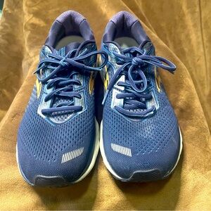 Brooks Ghost Running Shoes